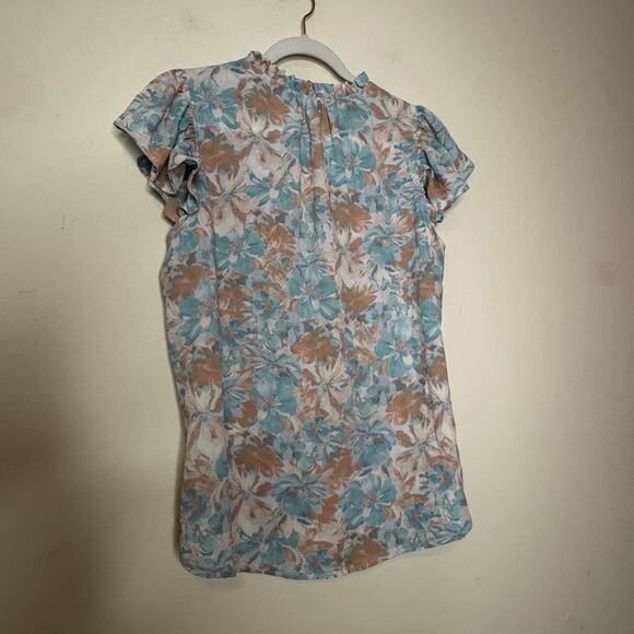41 Hawthorn Flutter Sleeve Blouse Size Large NWT Blue Floral Pullover Top - Picture 4 of 7